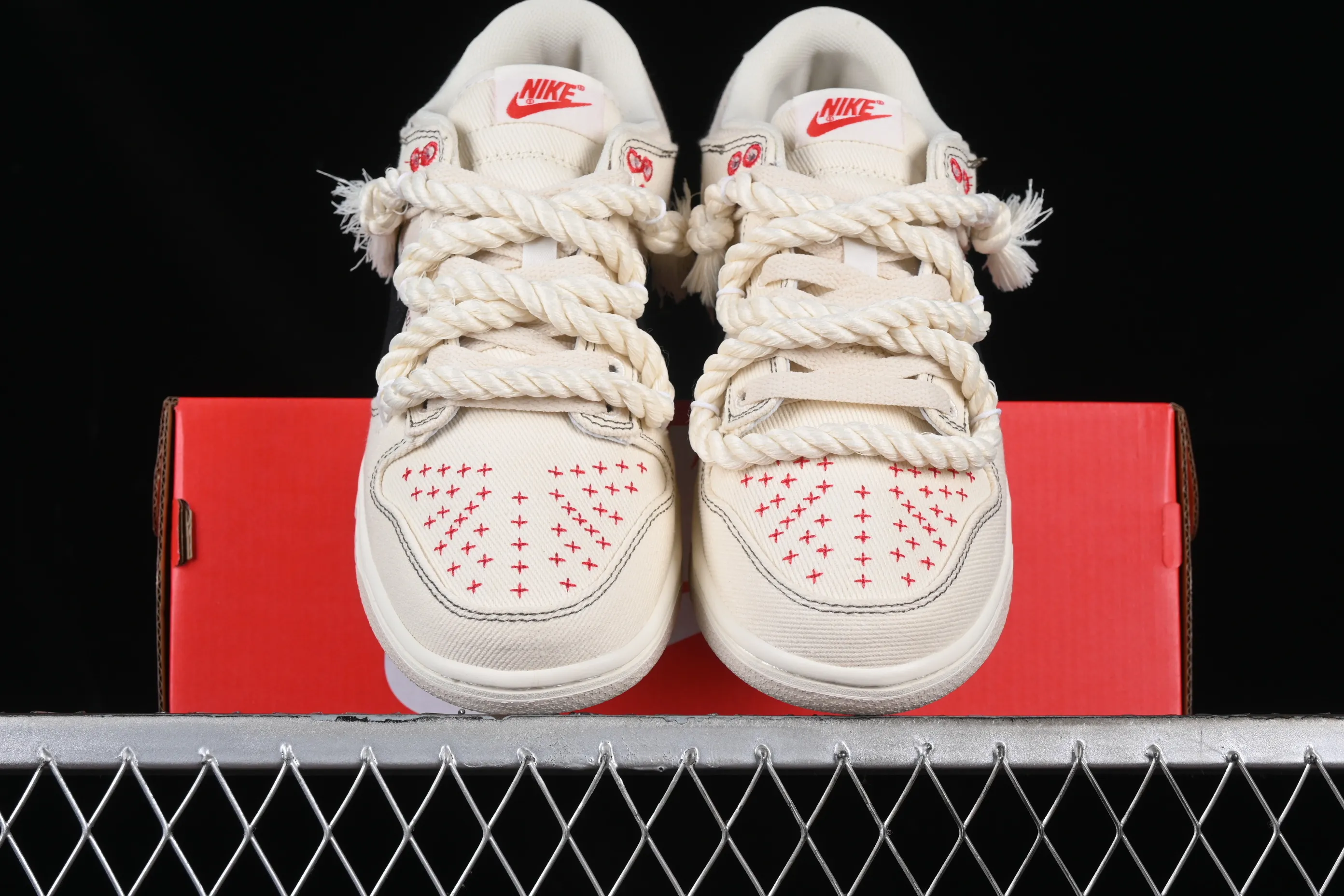 All categories Nk SB Dunk series Nk SB Dunk Low low-top sneakers J version Nk Dunk Low Retro "Light Orewood Brown" Bugs Bunny off-white SB low-top casual sneakers DV0834-100